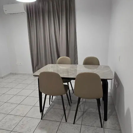 Georgia דירה